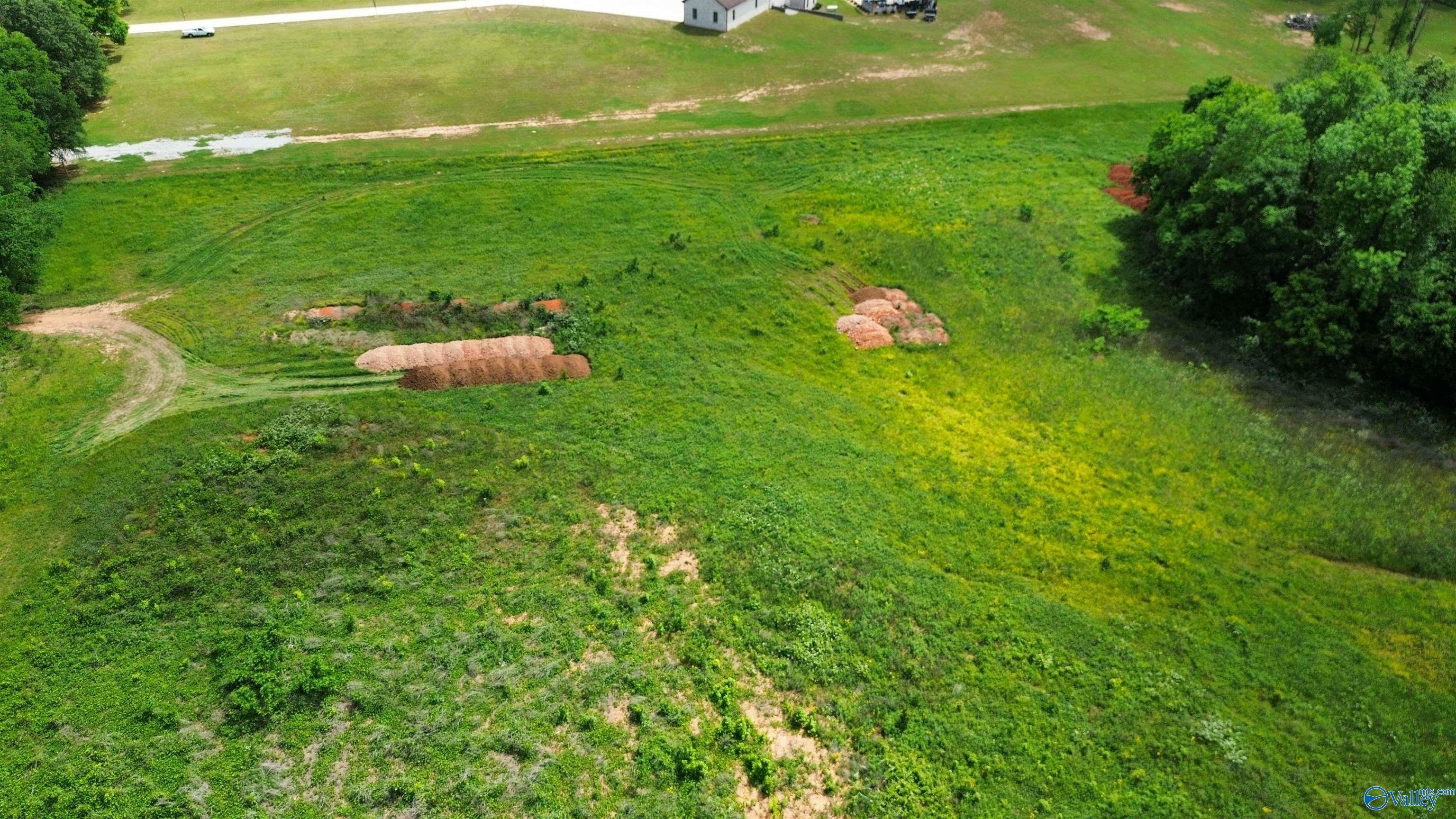 Property Photo: 14371 Dupree Worthey Road AL 35749