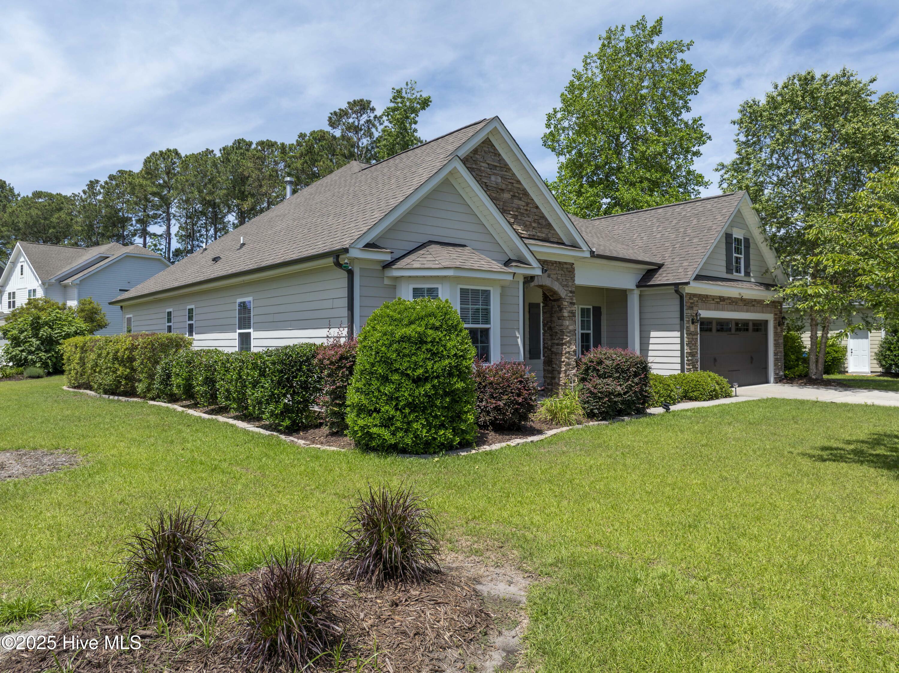 Property Photo:  429 Canvasback Lane  NC 28460 