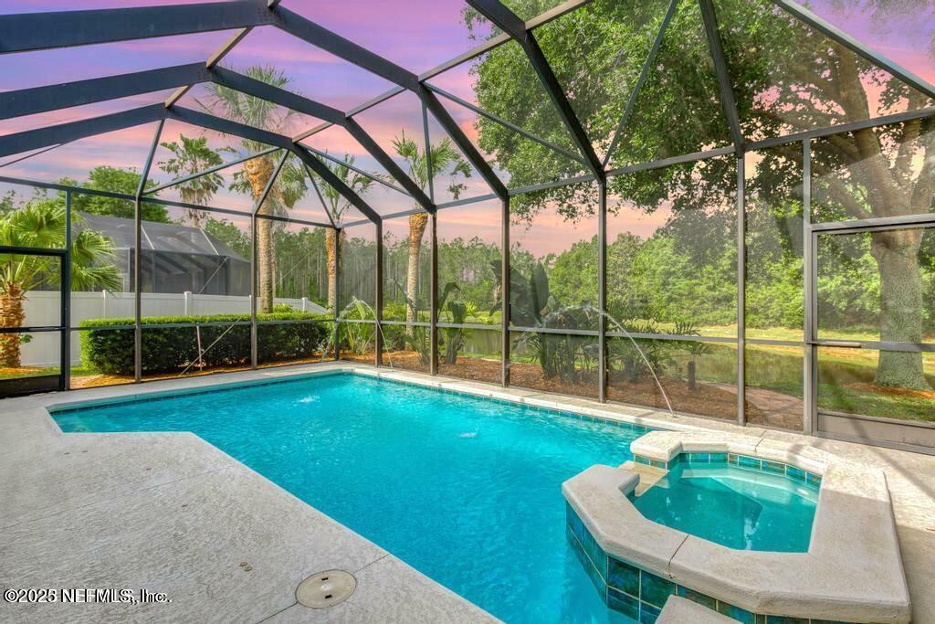 Property Photo: 90 Kenmore Avenue FL 32081