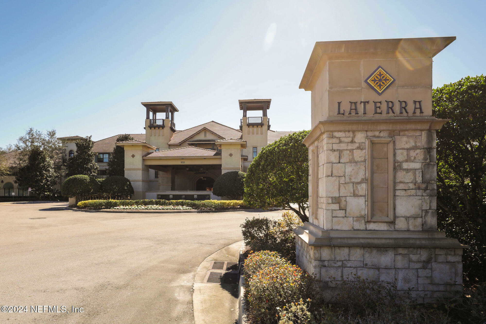 Property Photo: 955 Registry Boulevard 308 FL 32092