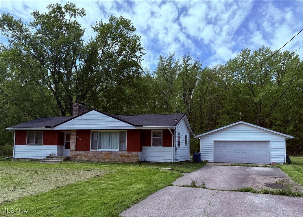 2442 Ridgewood  Newton Falls OH 44444 photo