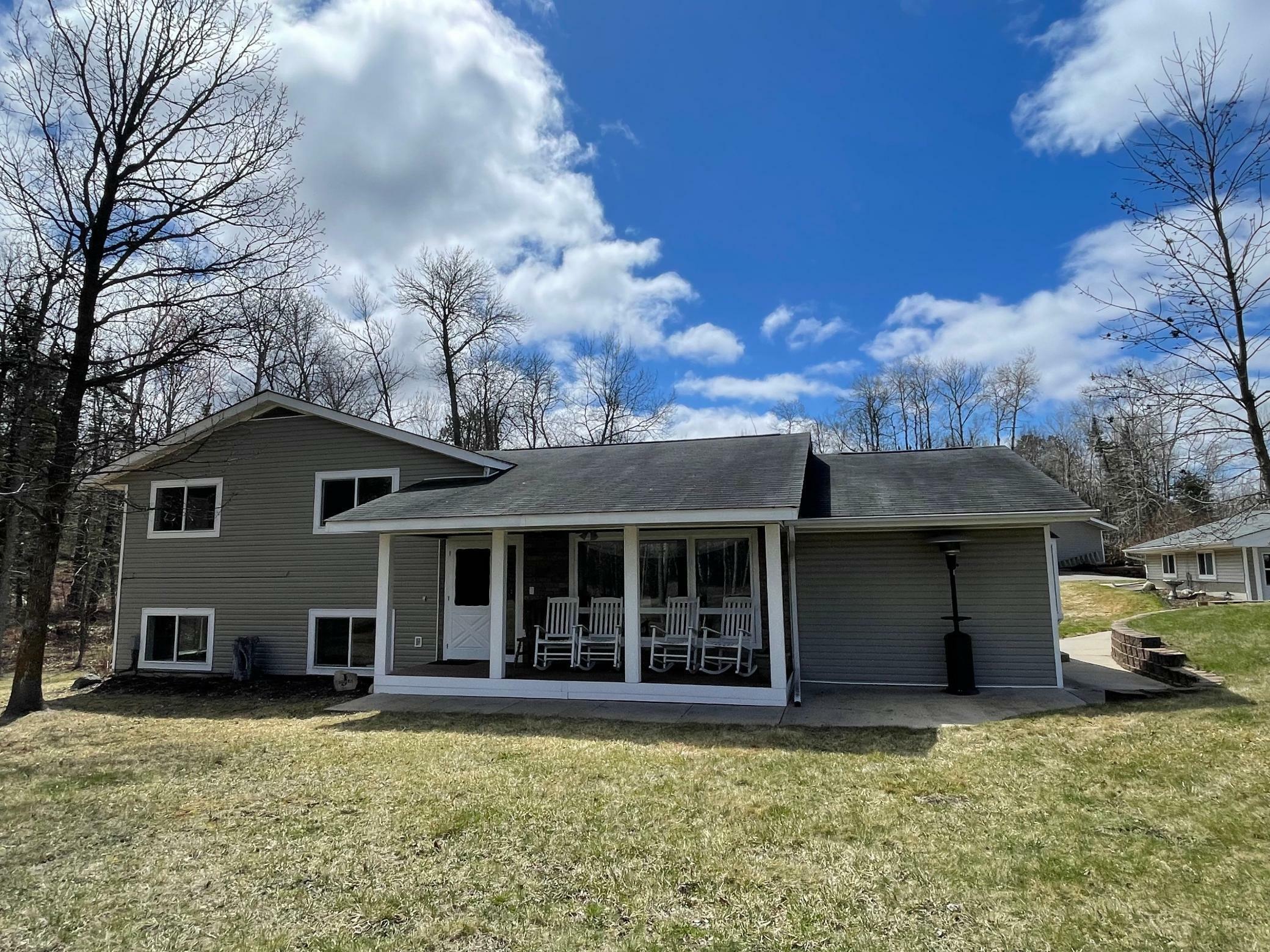 Property Photo:  1800 Island View Drive  MN 56601 