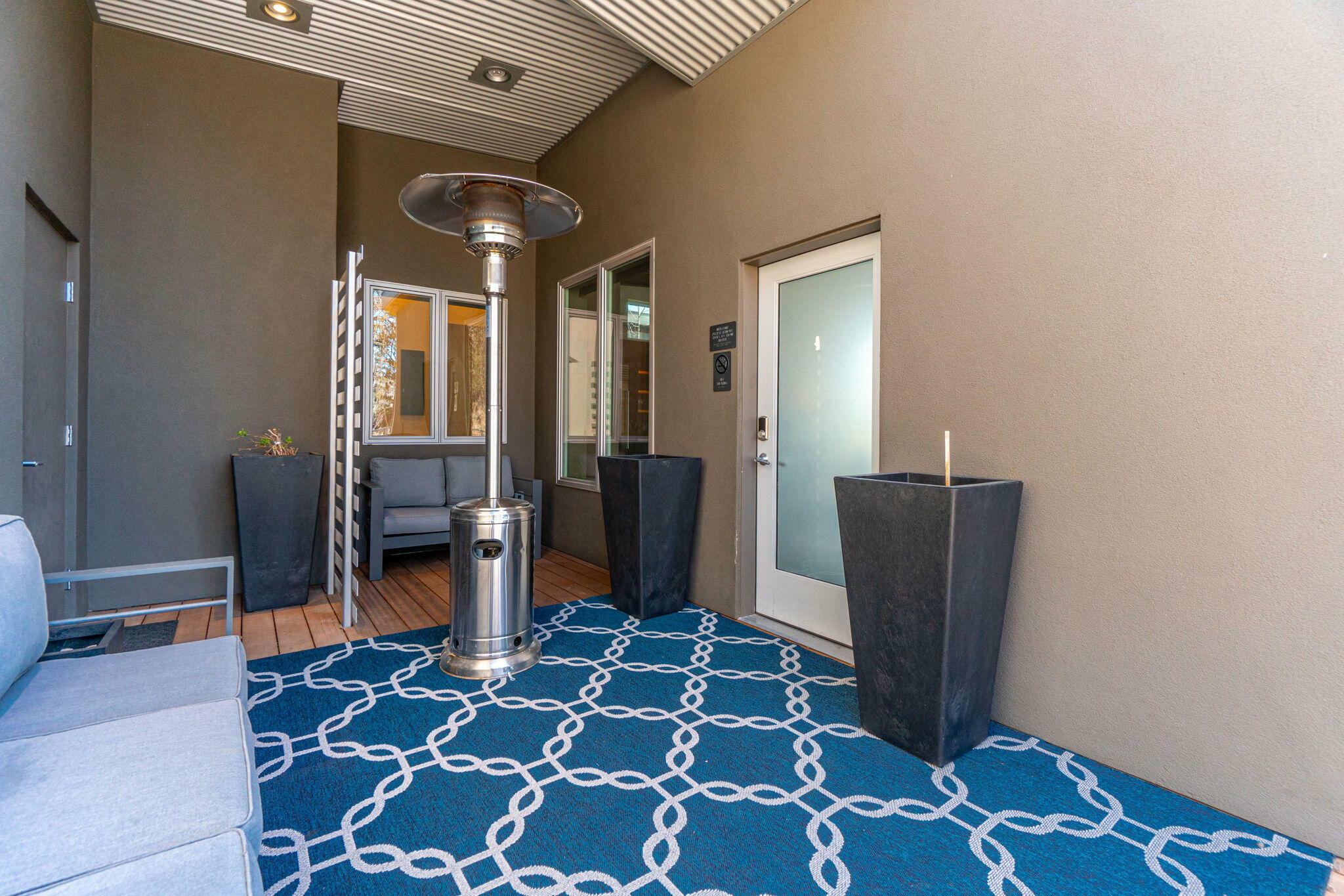 Property Photo: 636 NW Portland Avenue OR 97703
