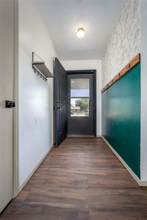 Property Photo: 1906 NW 66th Circle OK 73505