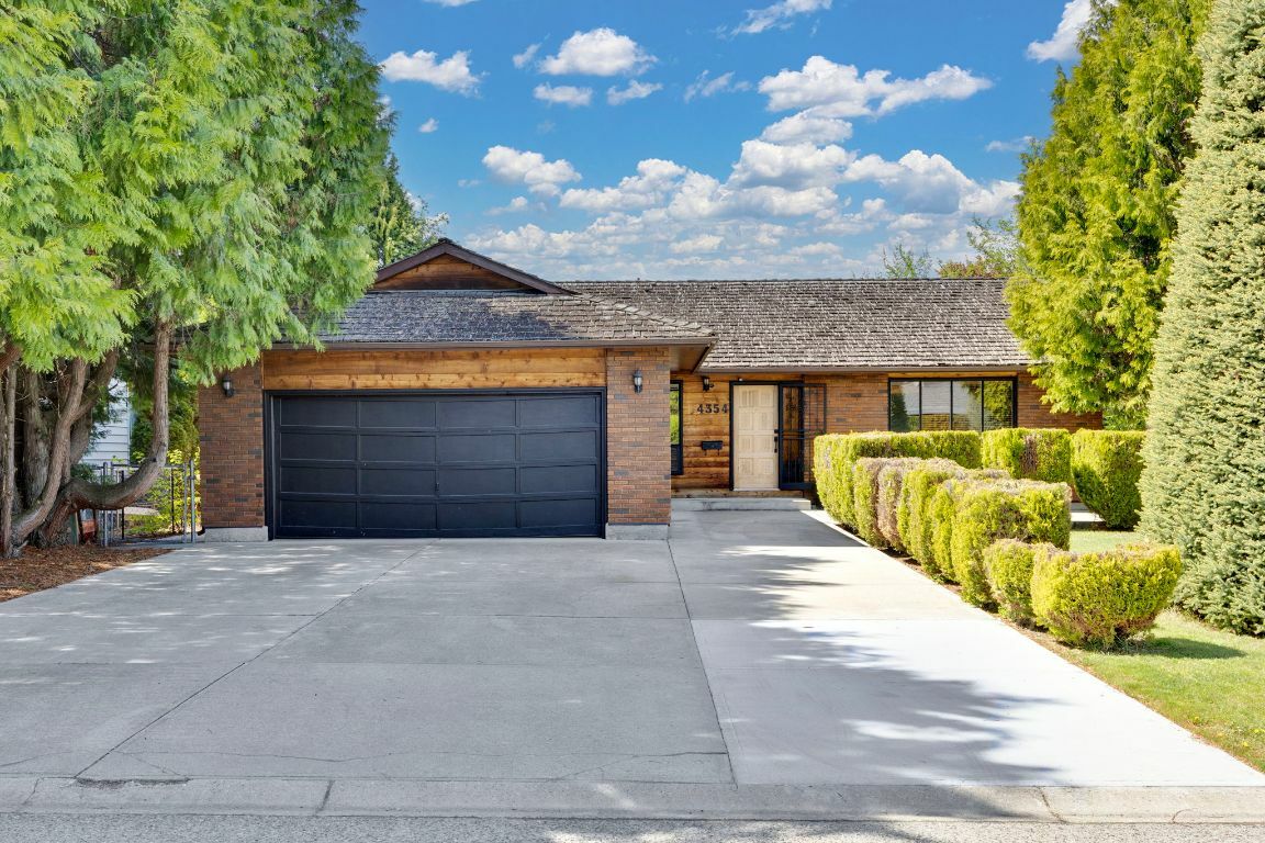 4354 Edinburgh Court  Kelowna BC V1W 2M4 photo