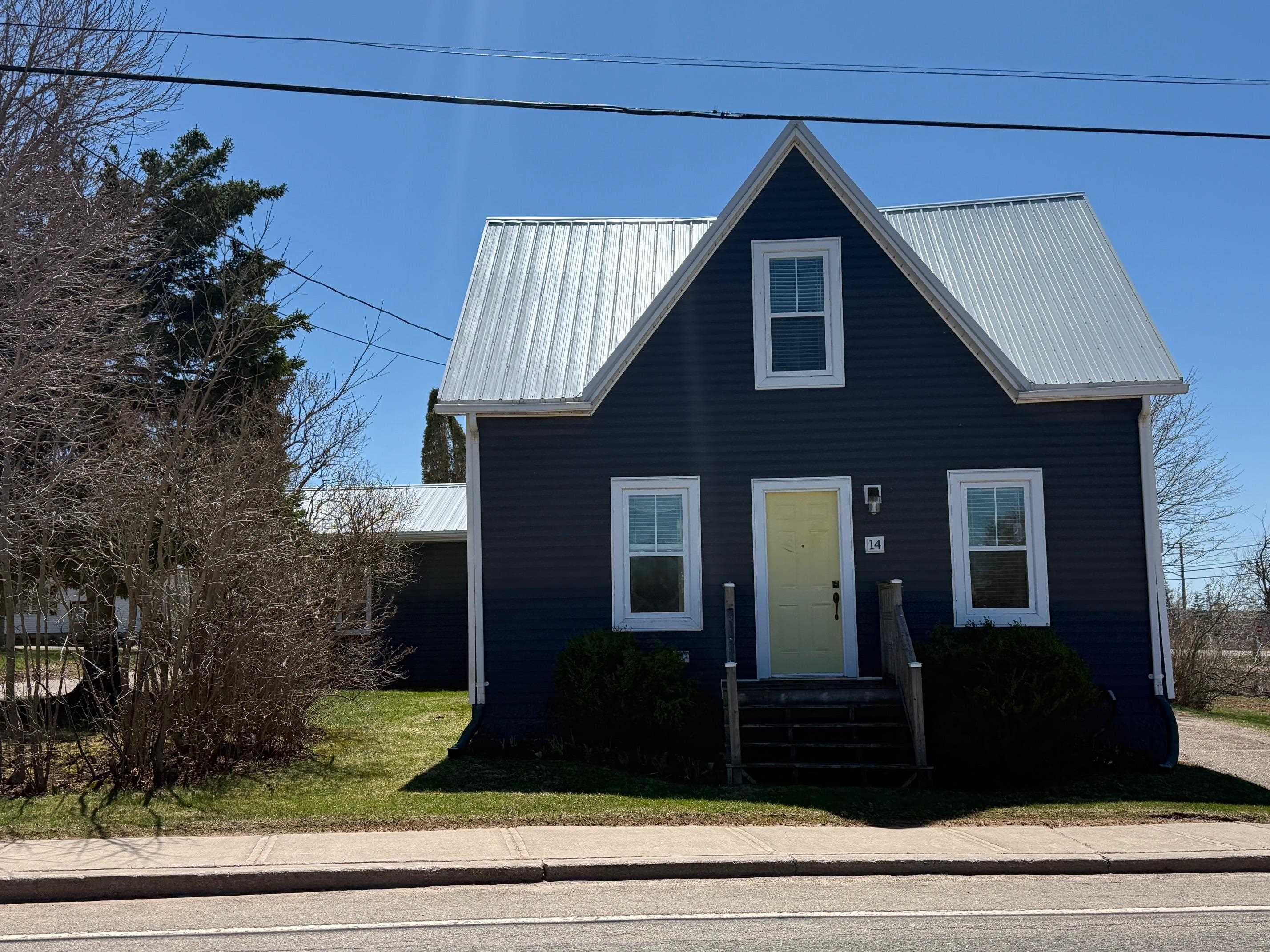 Property Photo: 14 South Main Street PE C0A 1T0