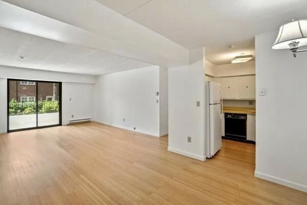 Property Photo: 125 Pleasant 107 MA 02446
