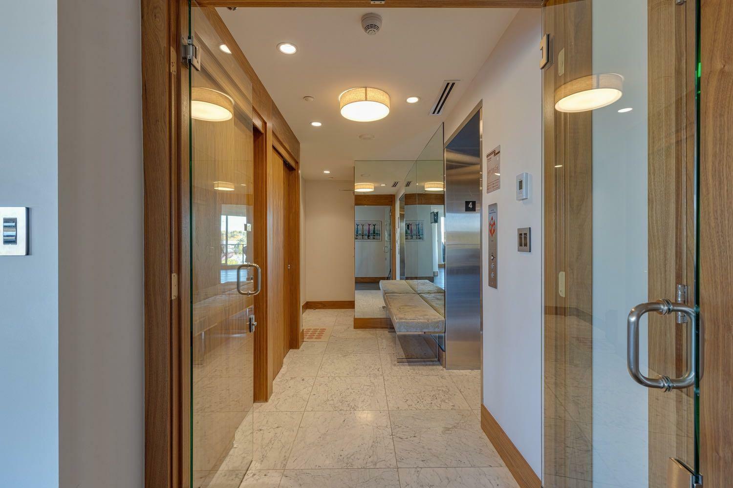 Property Photo:  738 1 Avenue SW 412  AB T2P 5G8 