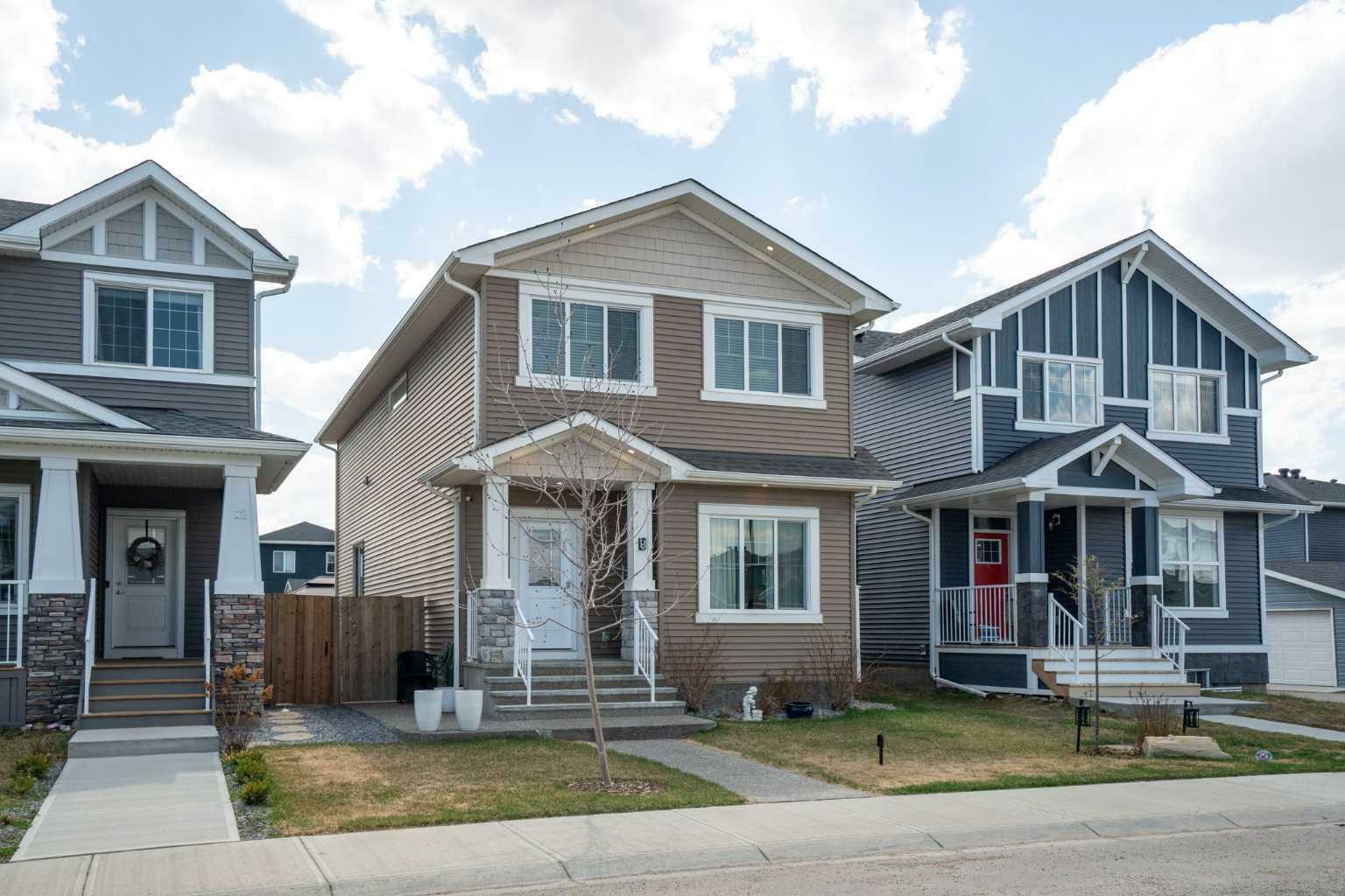 Property Photo: 8 Chelsea Cape AB T1X 1Z4