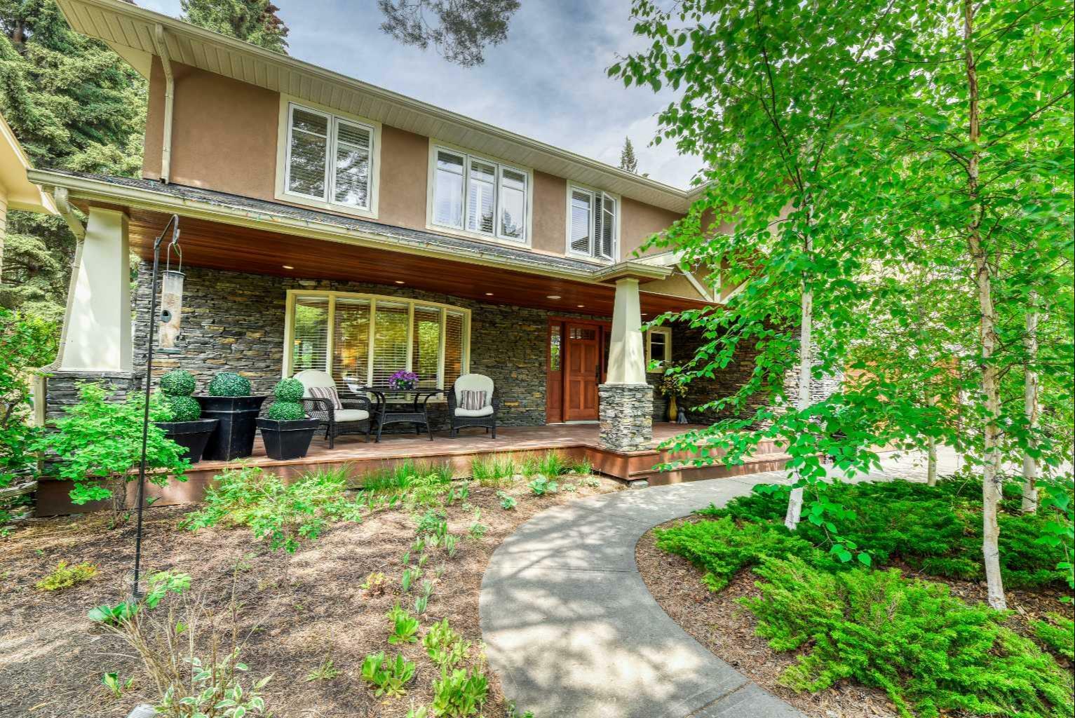 Property Photo: 6948 Livingstone Drive SW AB T3E 6J5