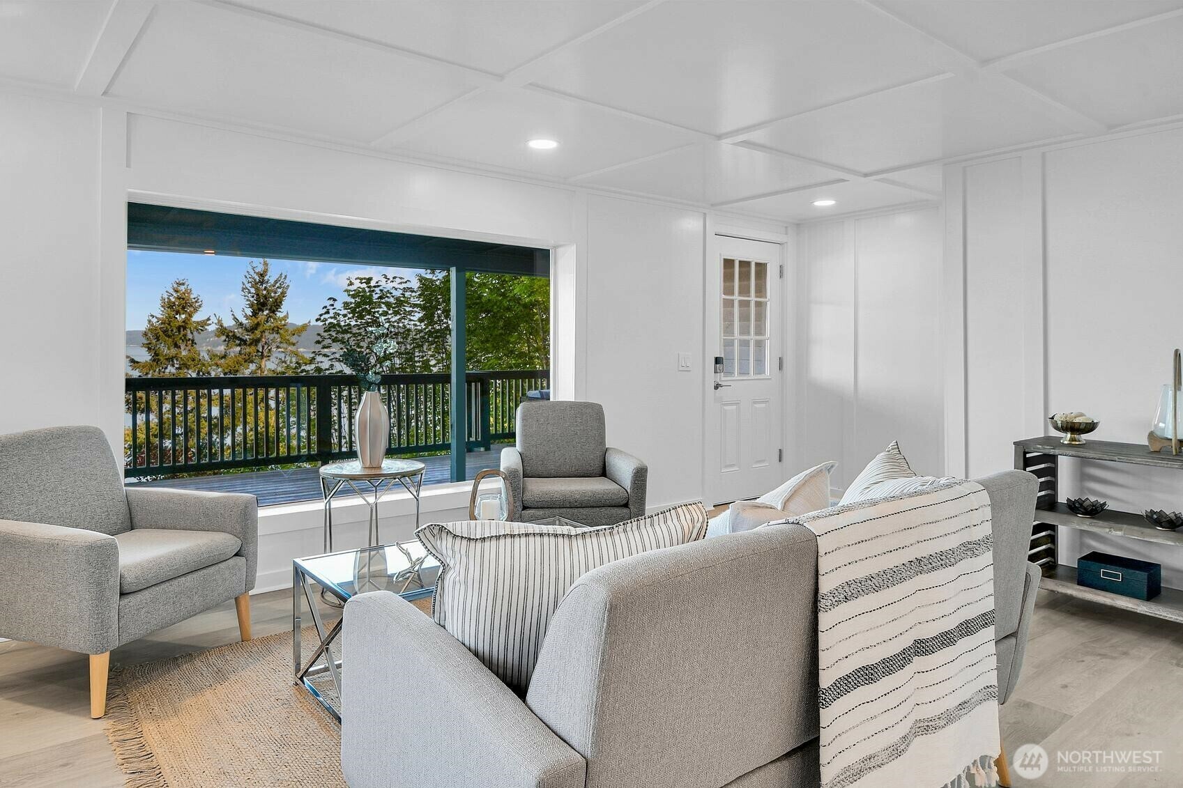 Property Photo: 12603 Possession Lane WA 98026