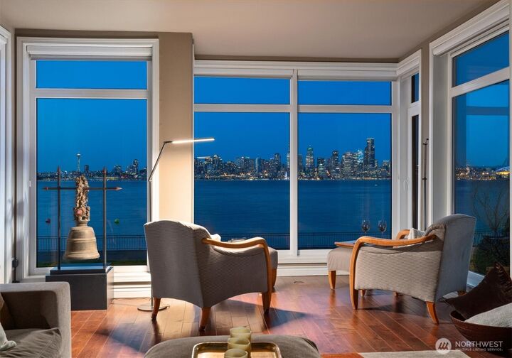 Property Photo: 1661 Harbor Avenue SW 203 WA 98126