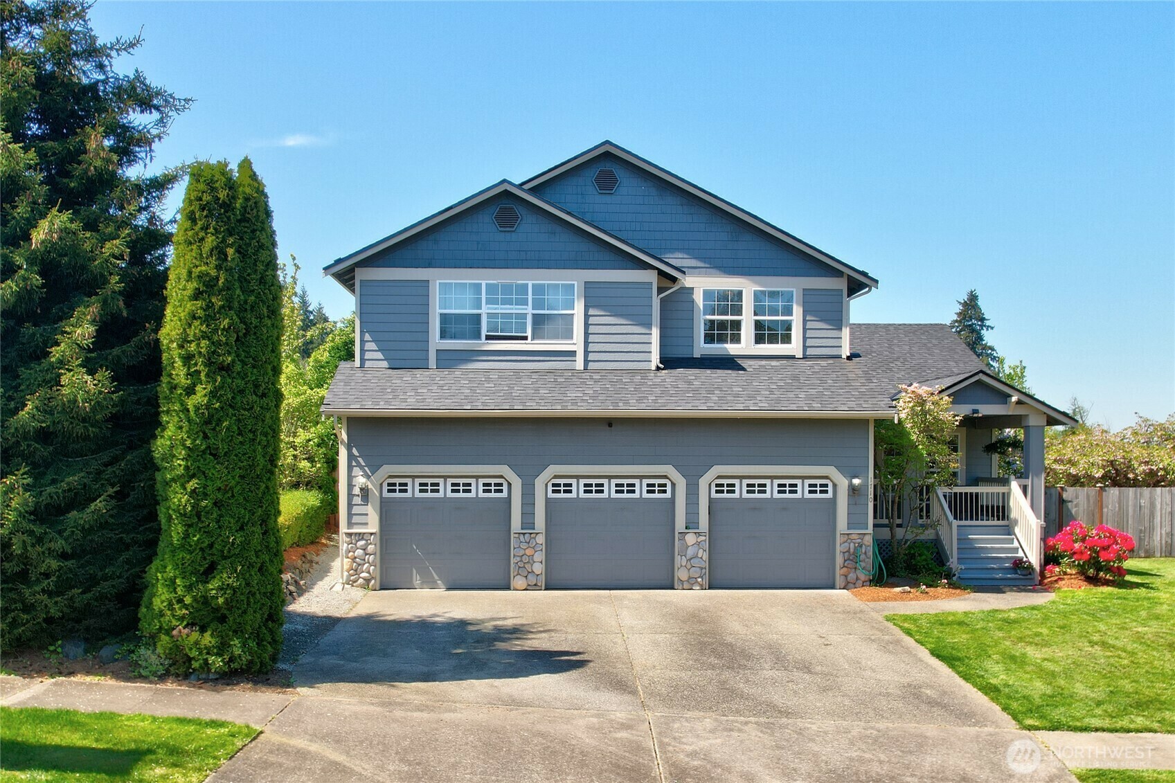 Property Photo: 1710 35th Street Pl SE WA 98372