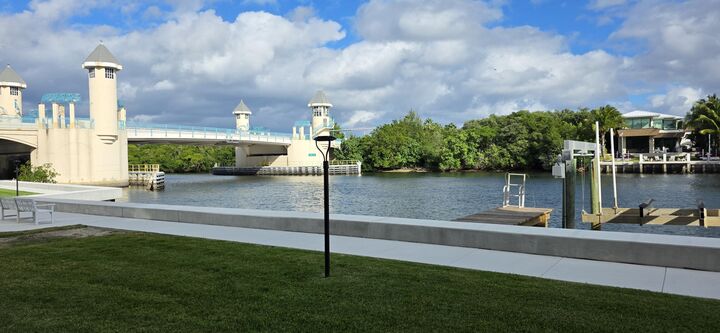 Property Photo: 740 E Ocean Avenue 109 FL 33435