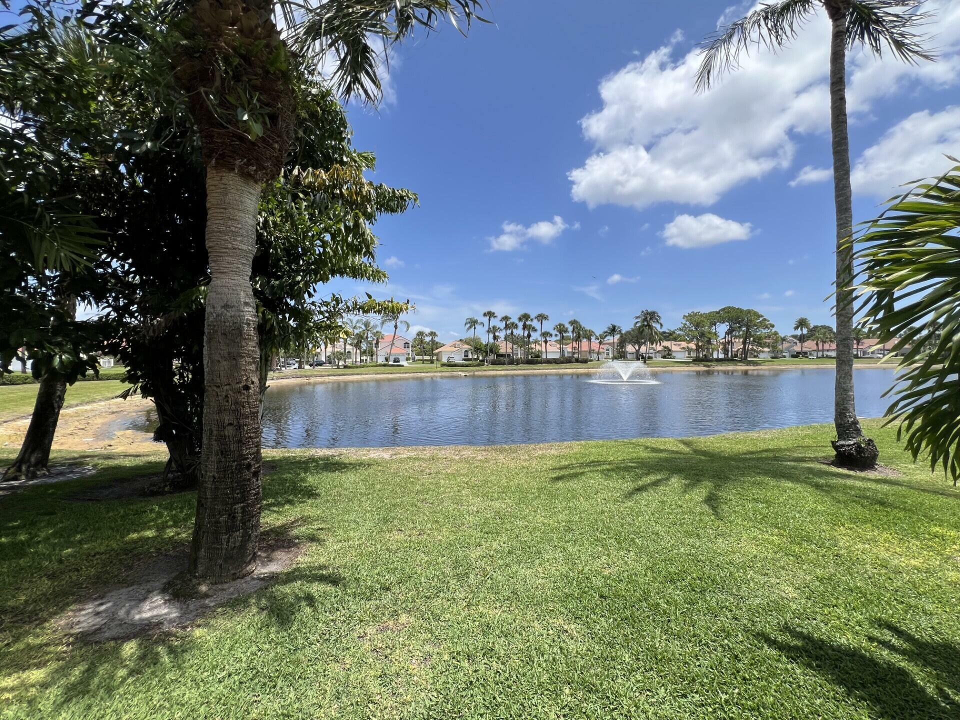 Property Photo: 12921 Oak Knoll Drive FL 33418