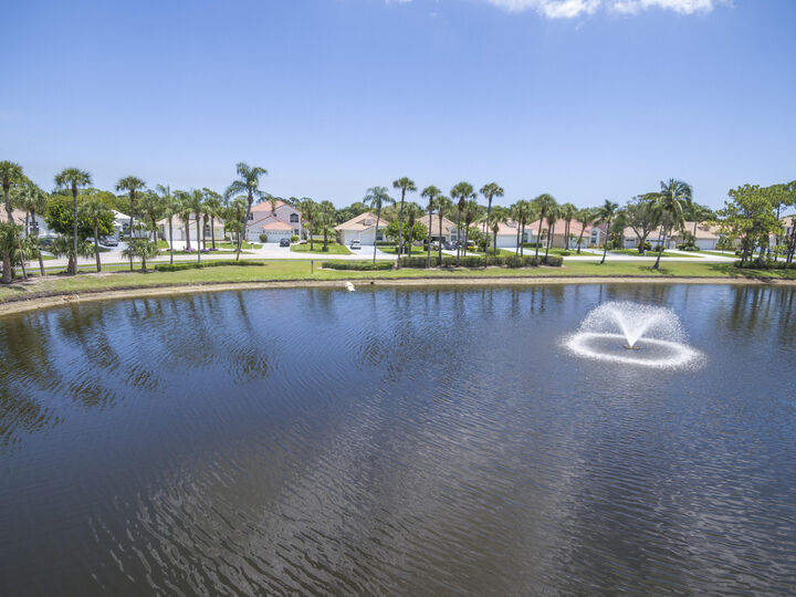 Property Photo: 12921 Oak Knoll Drive FL 33418