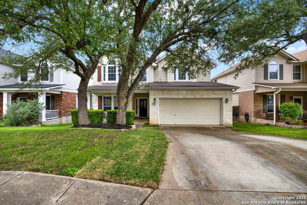 Property Photo: 4542 Pinehurst Mesa TX 78247