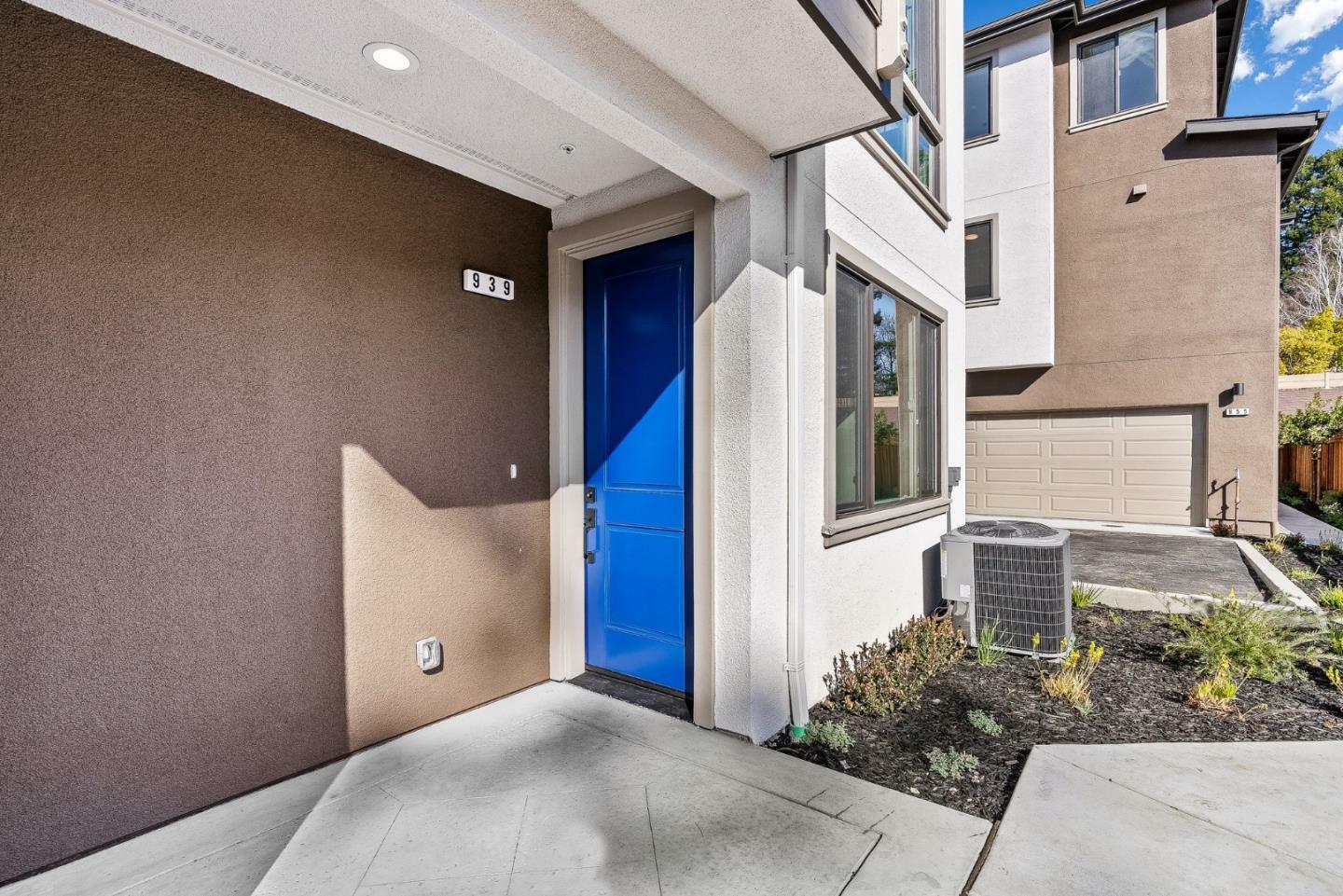 Property Photo: 939 Woodside Road CA 94061