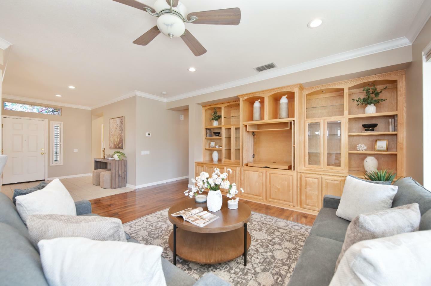 Property Photo: 2054 Stonecrest Lane CA 95648