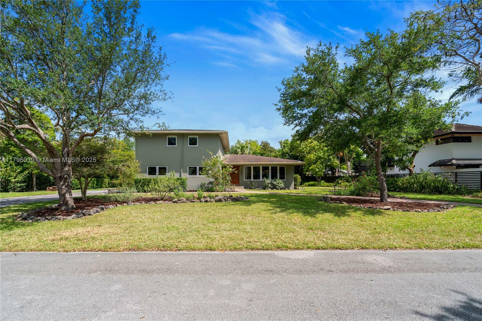 10265 SW 134th St  Miami FL 33176 photo