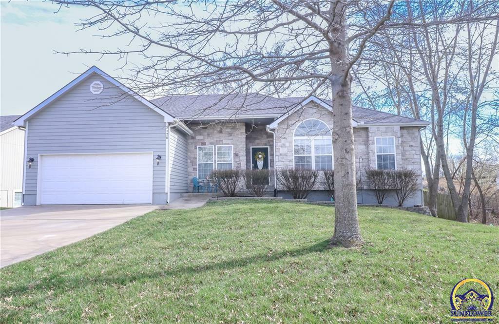 Property Photo: 2170 Rock Creek Dr KS 66086