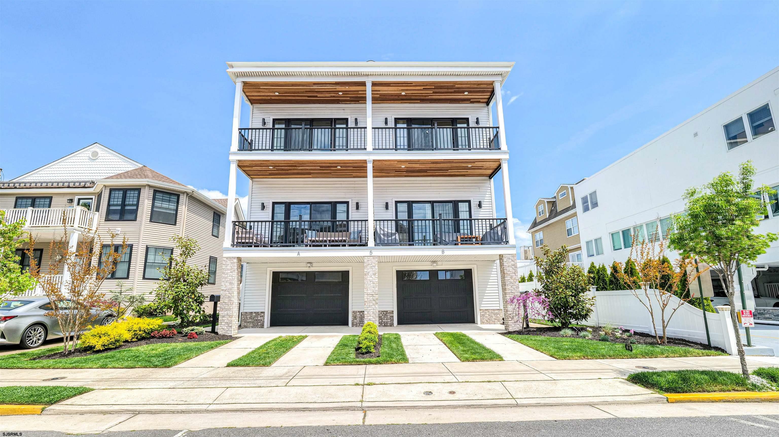 5 N Monroe Ave  Margate NJ 08402 photo