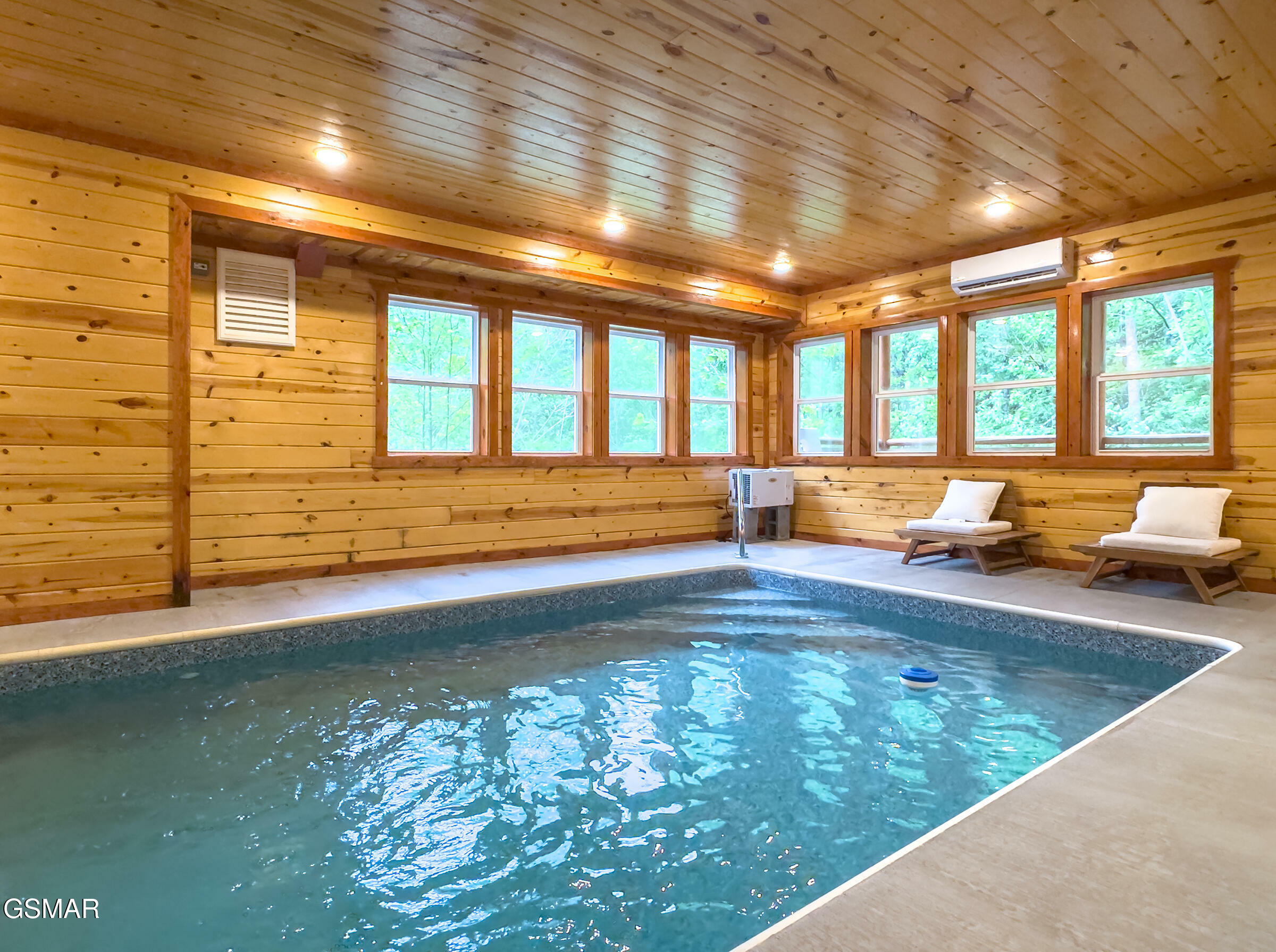 Property Photo:  1614 Barn Door Lane  TN 37862 