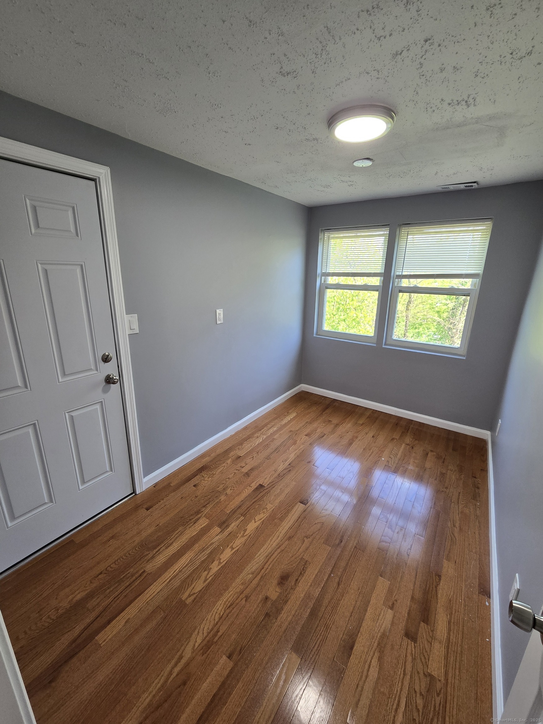 Property Photo: 85 Hillside Avenue 2B CT 06512