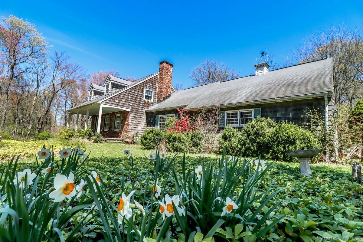 Property Photo: 10 Meadow Lane CT 06784