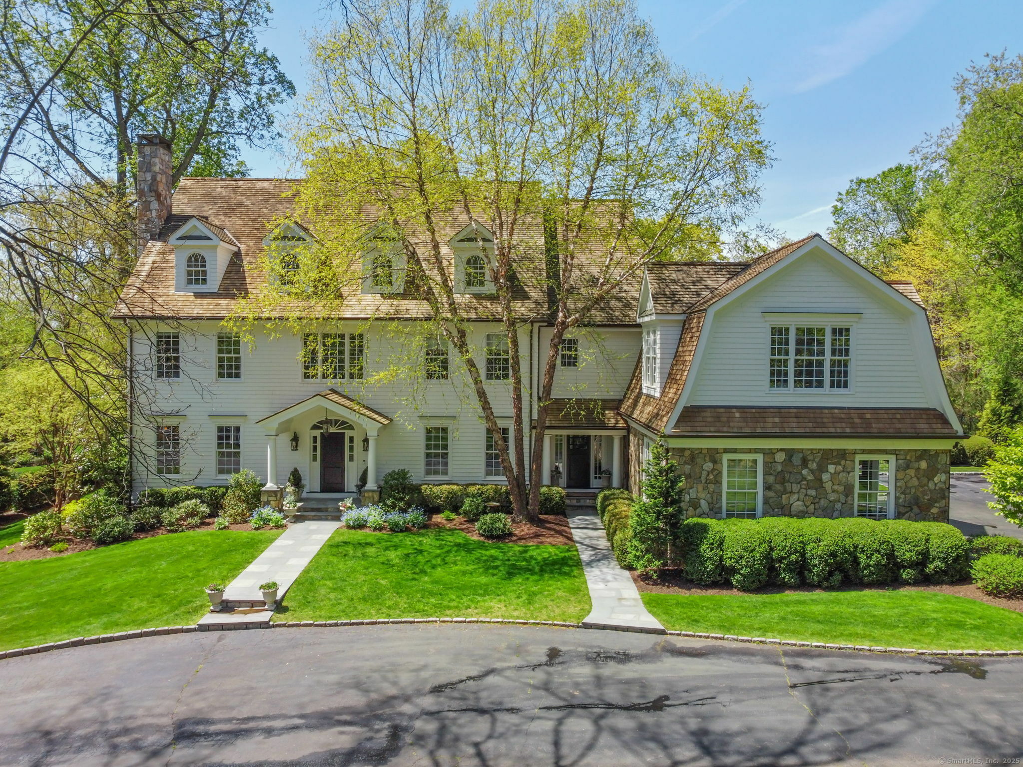 Property Photo: 3 Plunkett Place CT 06880