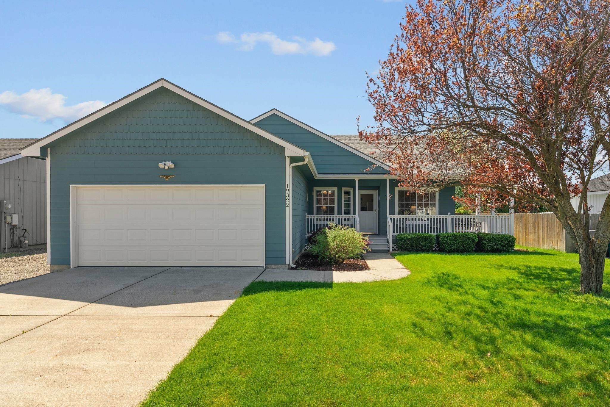 Property Photo: 19322 E Indiana Ave WA 99016