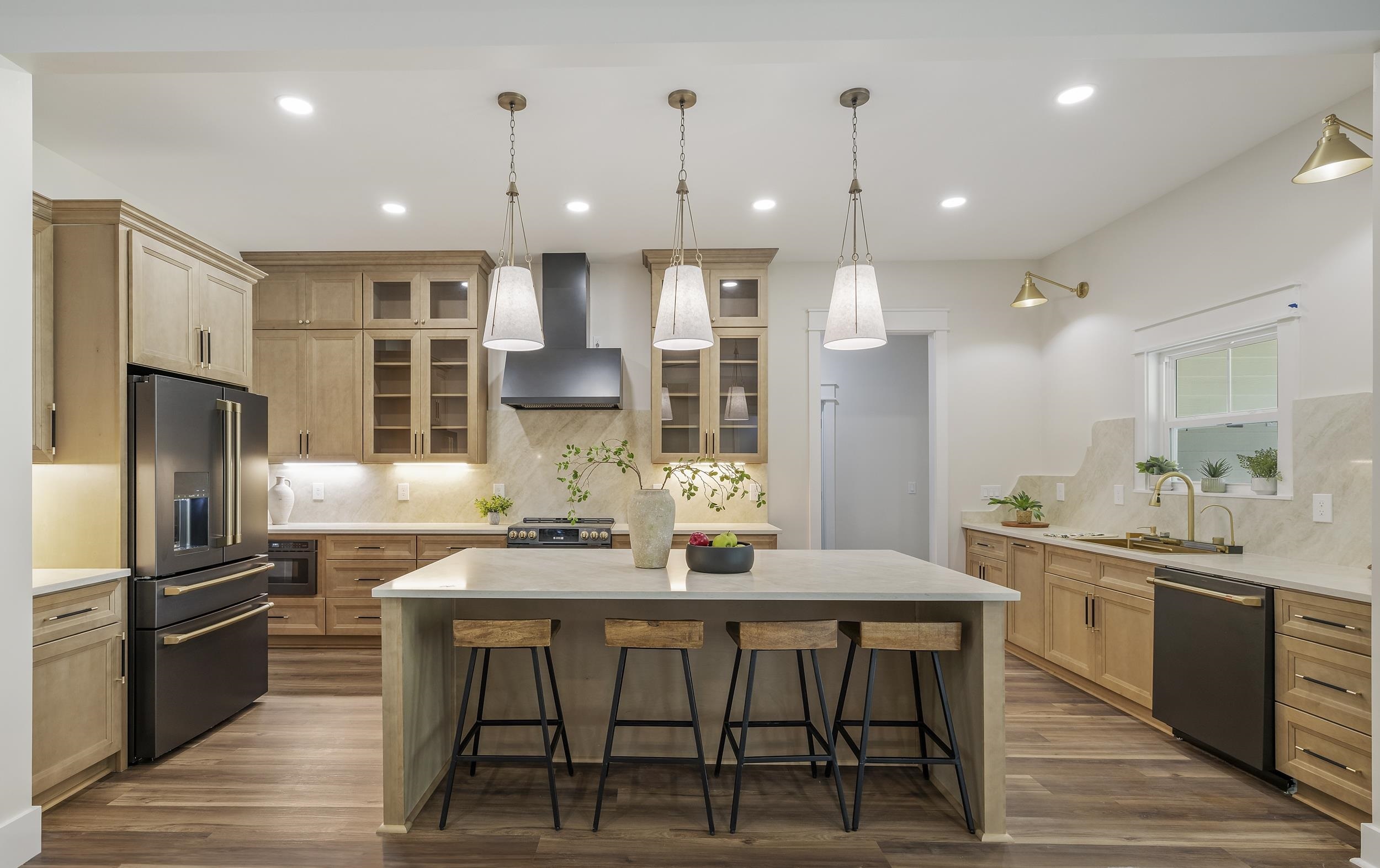 Property Photo: 5887 Williams Road FL 32311