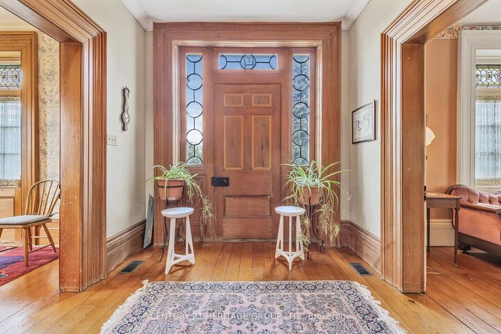 Photo de la propriété: 18725 McCowan Road ON L0G 1M0