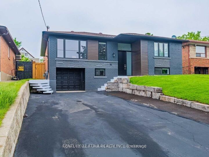 92 Beckett Avenue Lower  Toronto ON M6L 2B4 photo