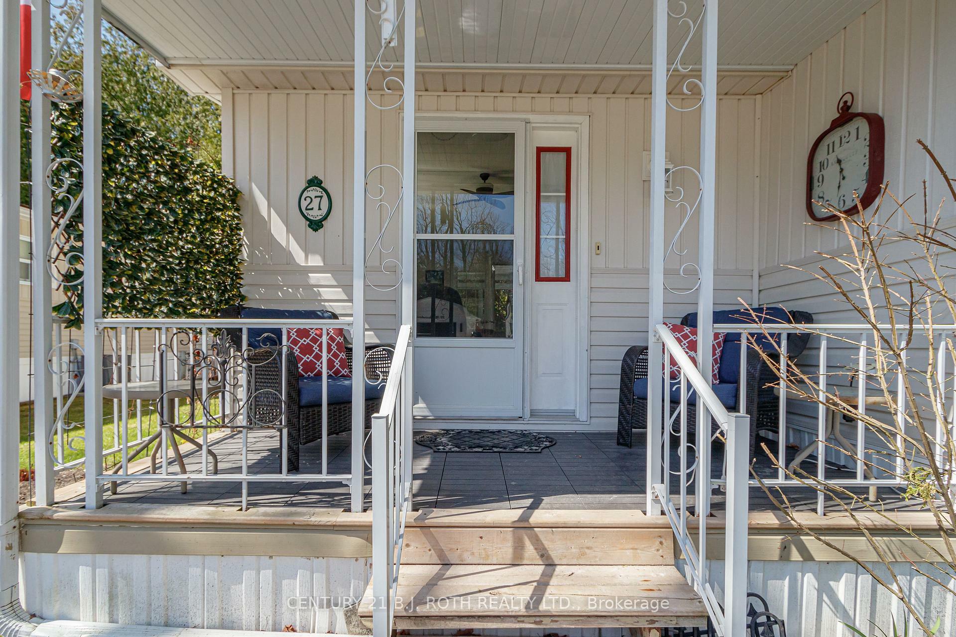 Property Photo: 27 The Boardwalk N/A ON L9Z 3A8