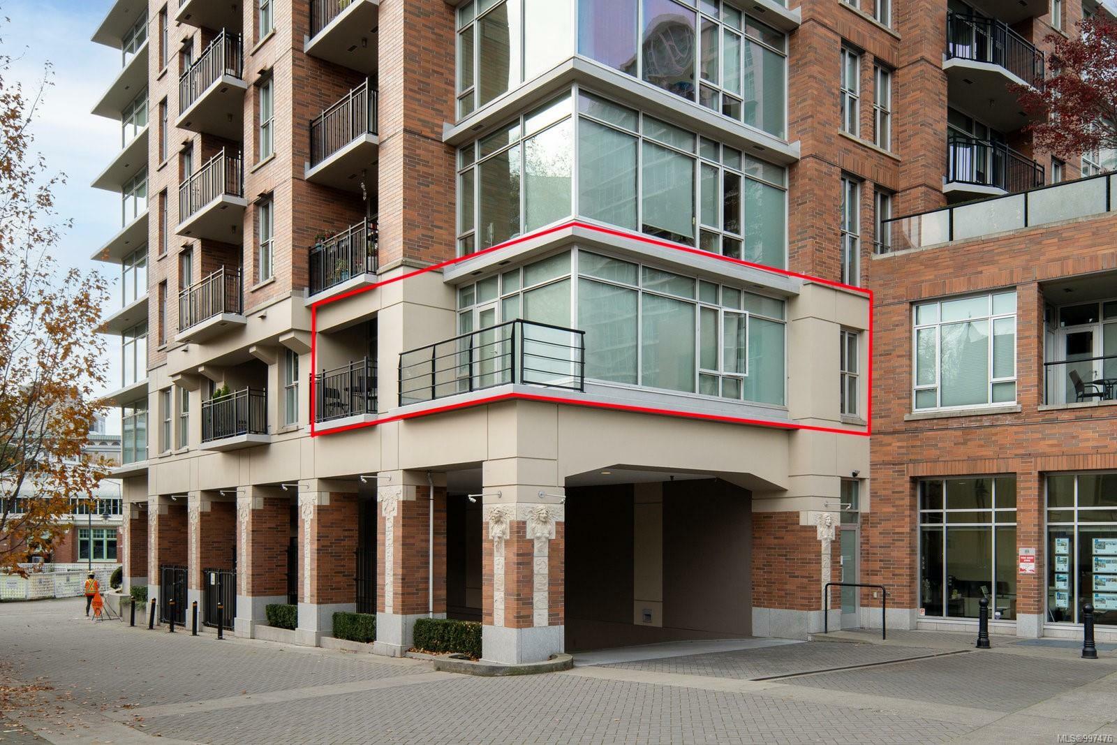 Property Photo: 737 Humboldt St S204 BC V8W 1B1