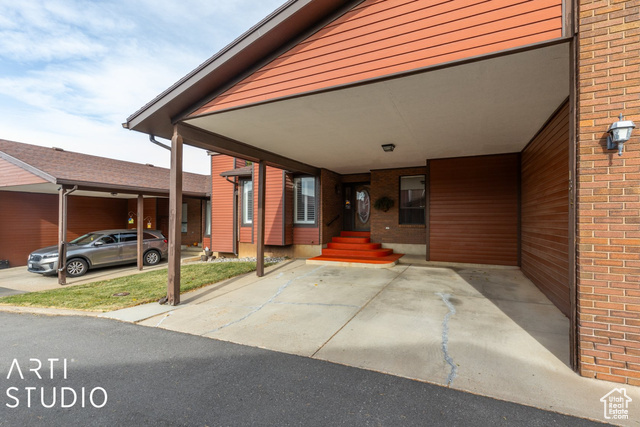 Property Photo: 1314 E 1990 S UT 84401