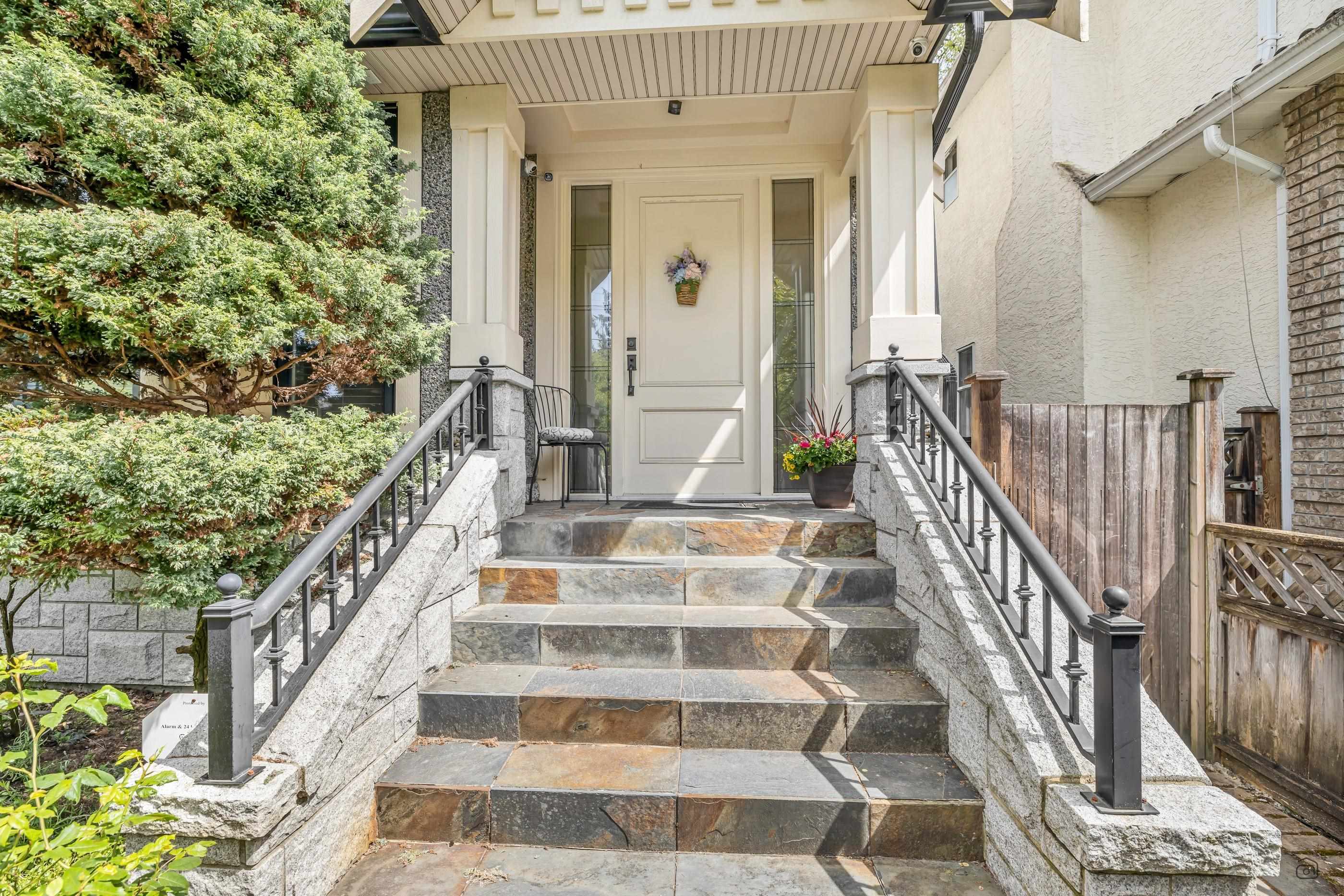Property Photo: 6450 Vine Street BC V6M 4B1