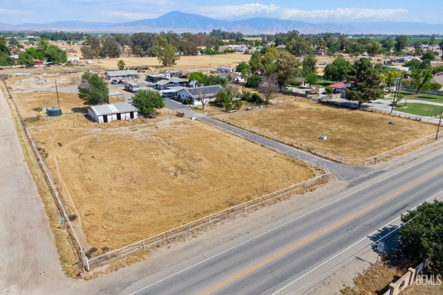 Property Photo: 2541 S Fairfax Road CA 93307