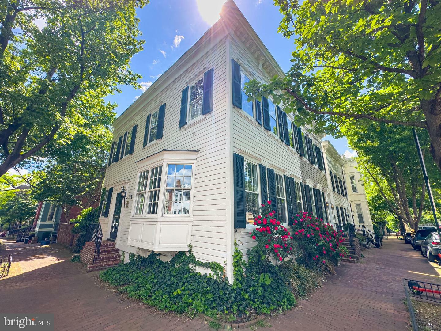 Property Photo: 3344 P Street NW DC 20007