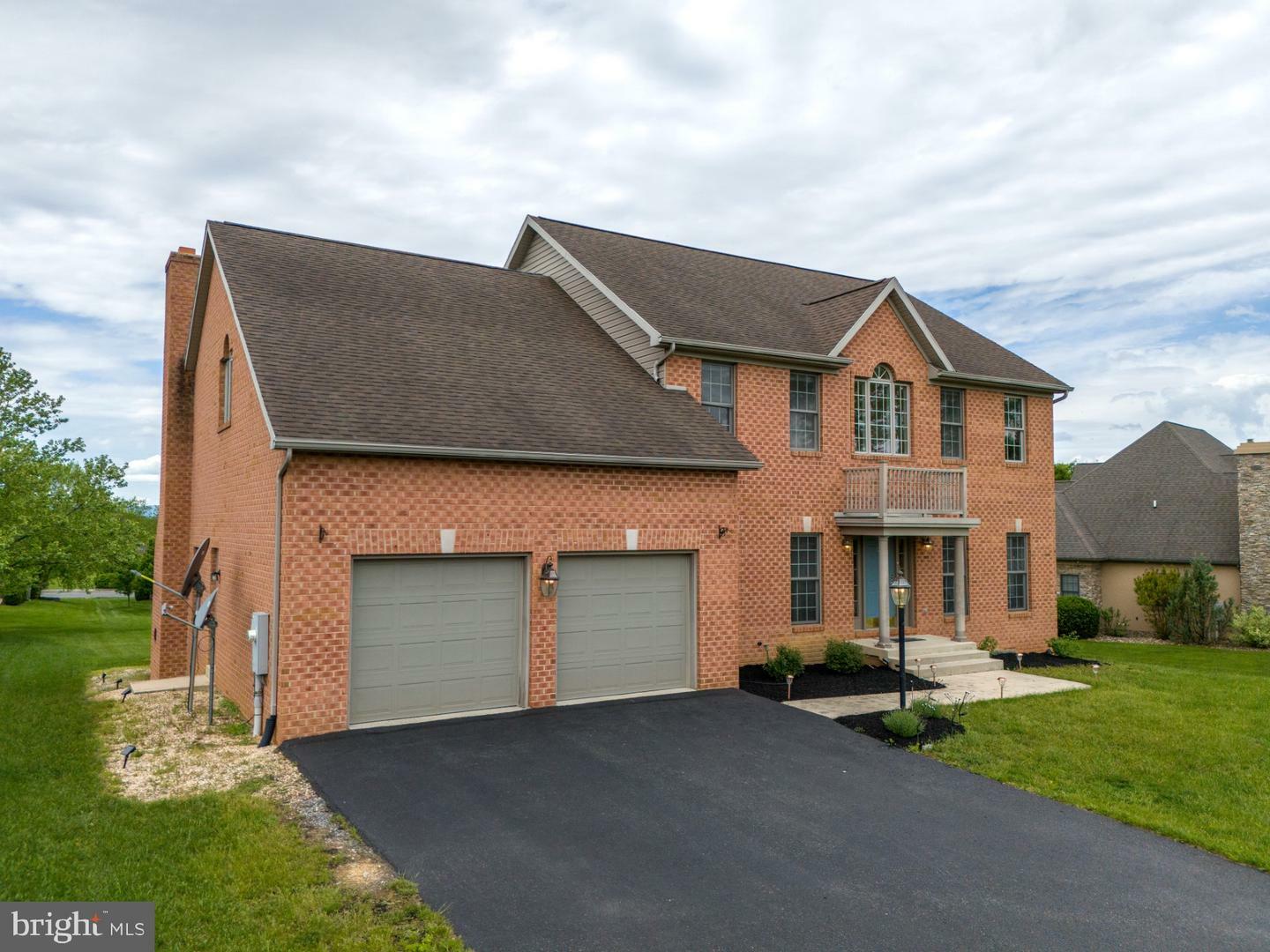 171 Celestial Terrace  Greencastle PA 17225 photo