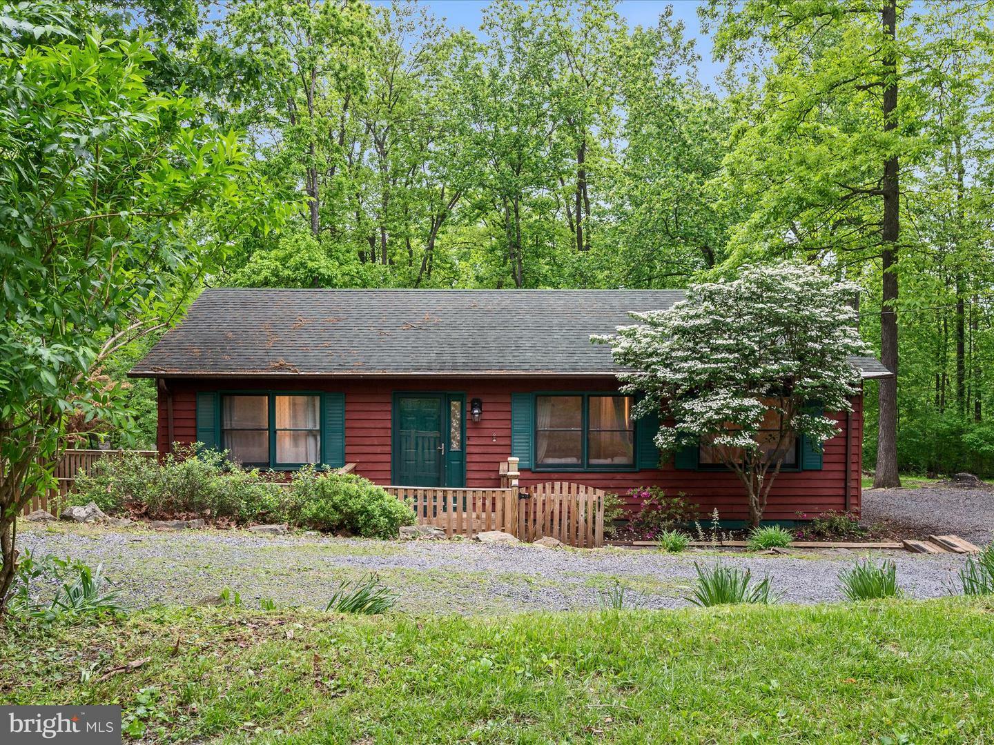 Property Photo: 649 Ulysses Way VA 22642