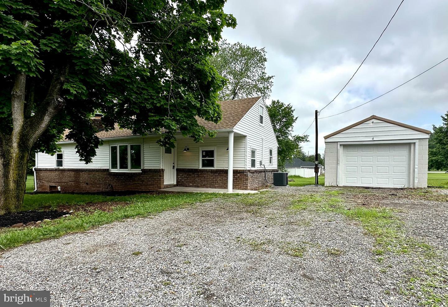 Property Photo: 7679 Altland Avenue PA 17301