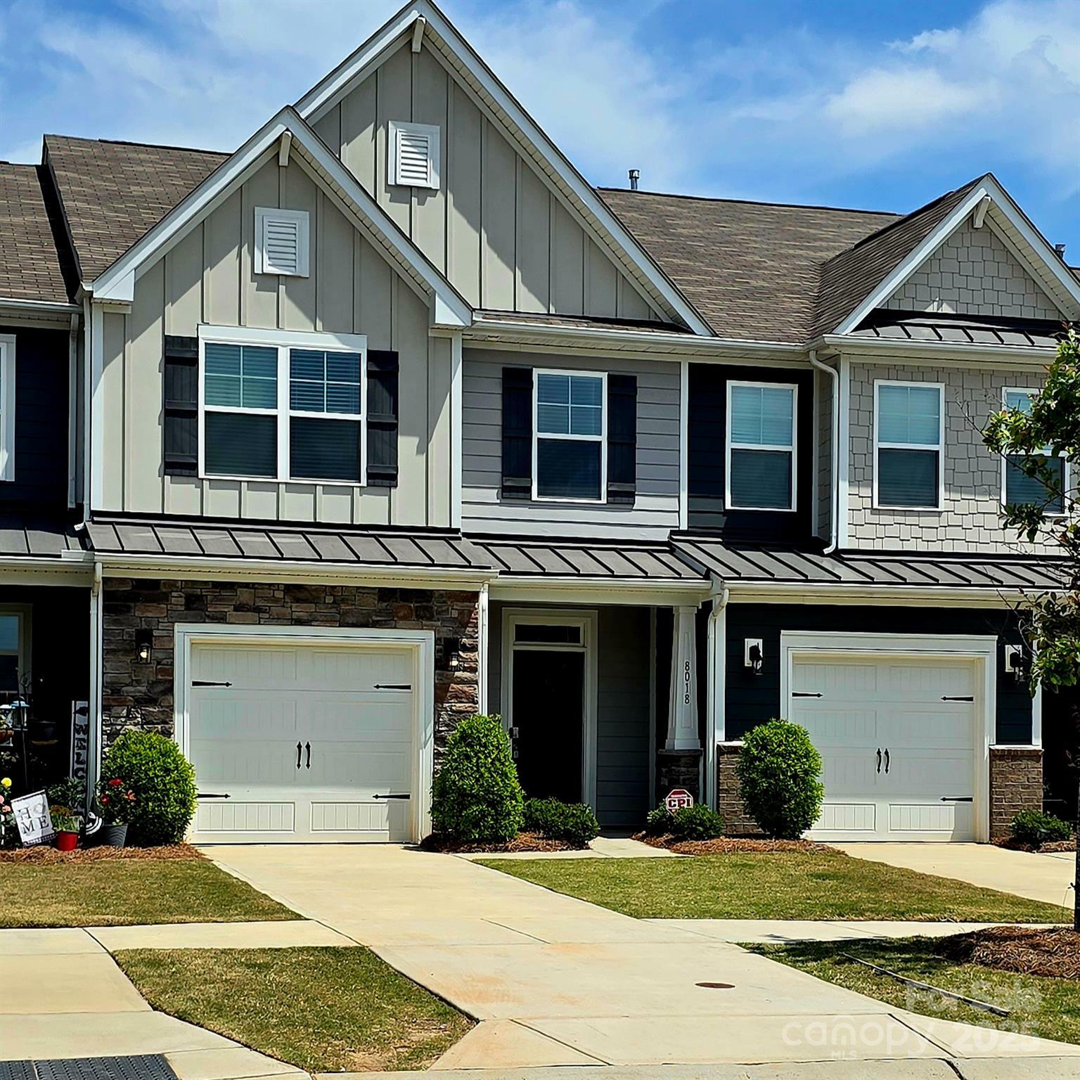 Property Photo: 8018 Saluda Drive NC 28269