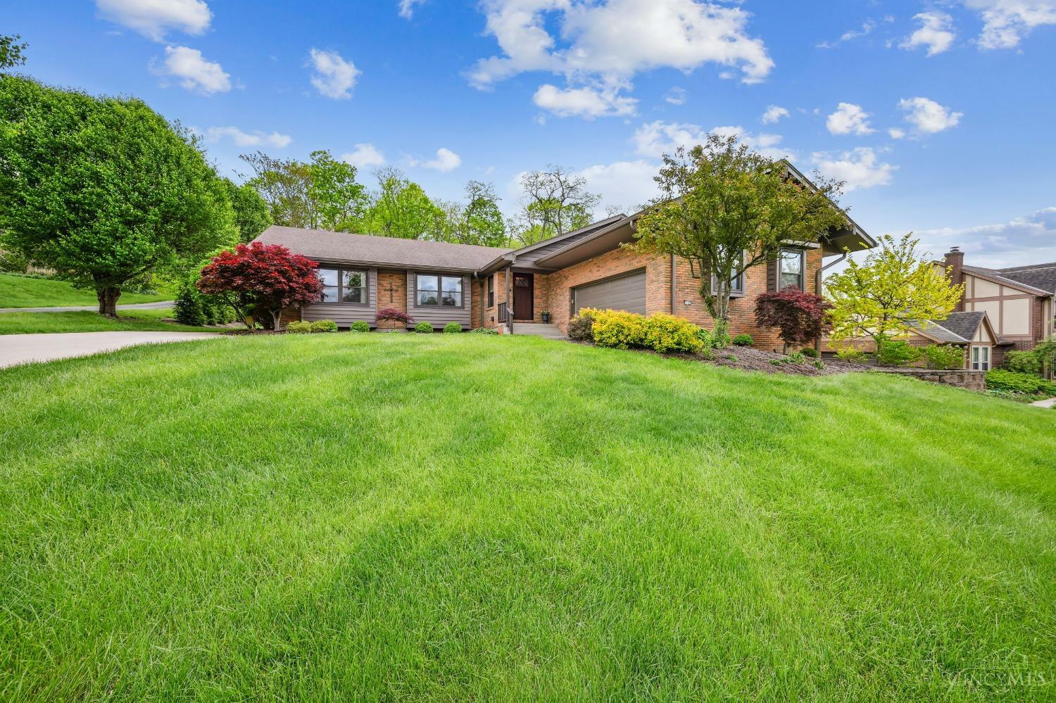 Property Photo: 5140 Pebblevalley Drive OH 45252