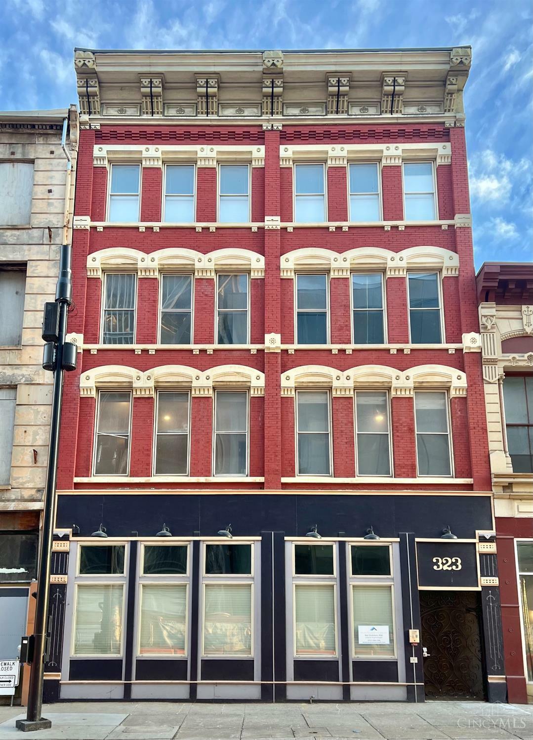 Property Photo: 323 W Fifth Street OH 45202