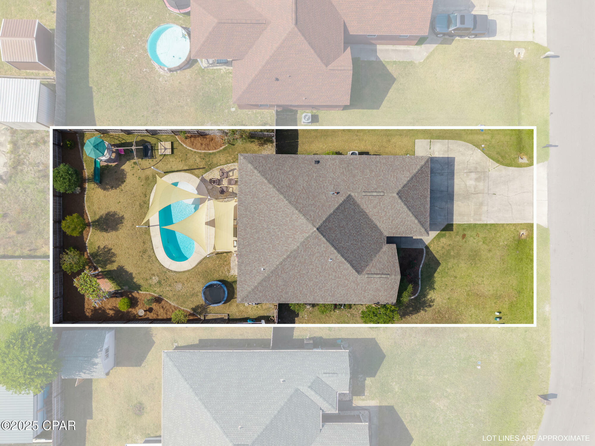 Property Photo: 3543 Brentwood Place FL 32404