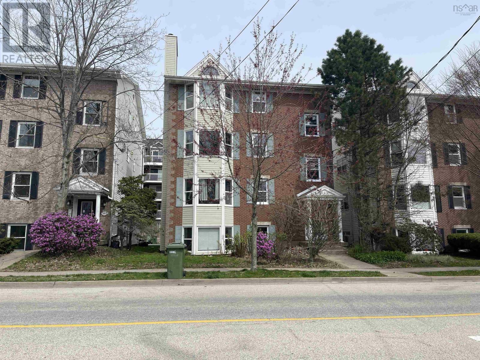 Property Photo: 5811 Inglis Street 1 NS B3H 4M9