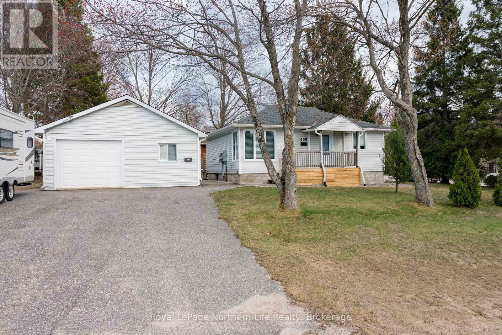 Property Photo: 905 Airport Road ON P1C 1A5