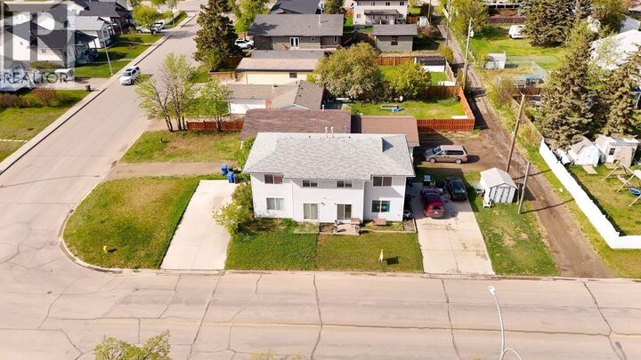 Photo de la propriété:  9708 96 Avenue 9706  BC V1J 4N6 